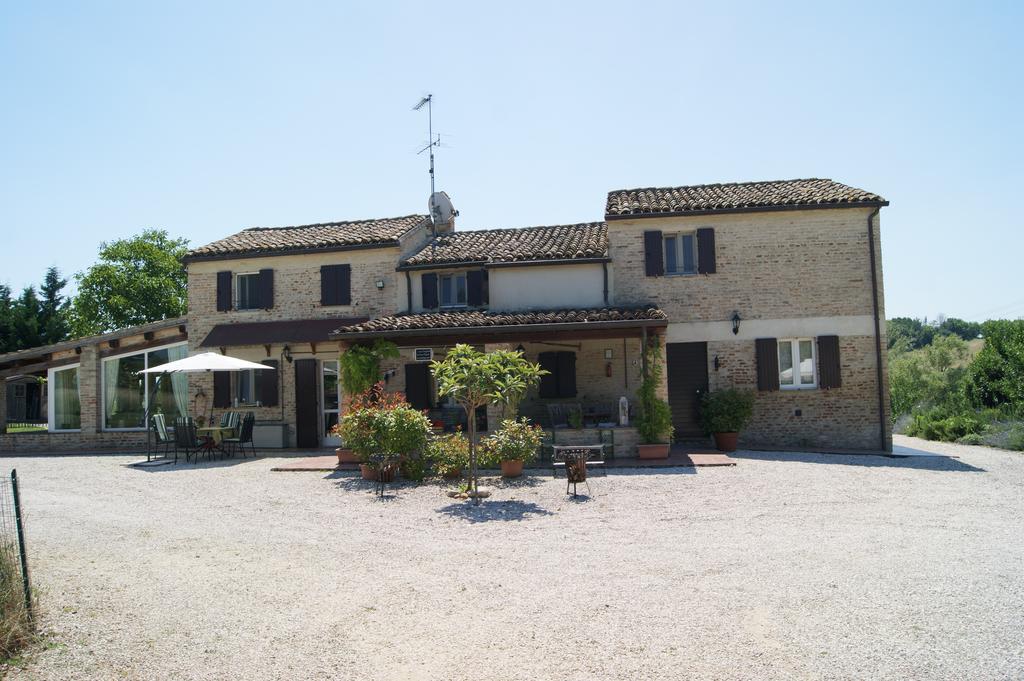 Casa Sorgente San Costanzo Exterior foto
